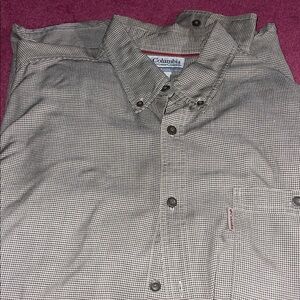 Columbia Men's light brown Checkered Button Down Shirt